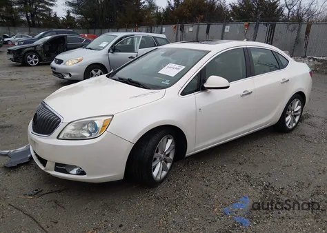 2013 Buick Verano Leather Group z USA, uszkodzony, nr VIN 1G4PS5SK9D4211700